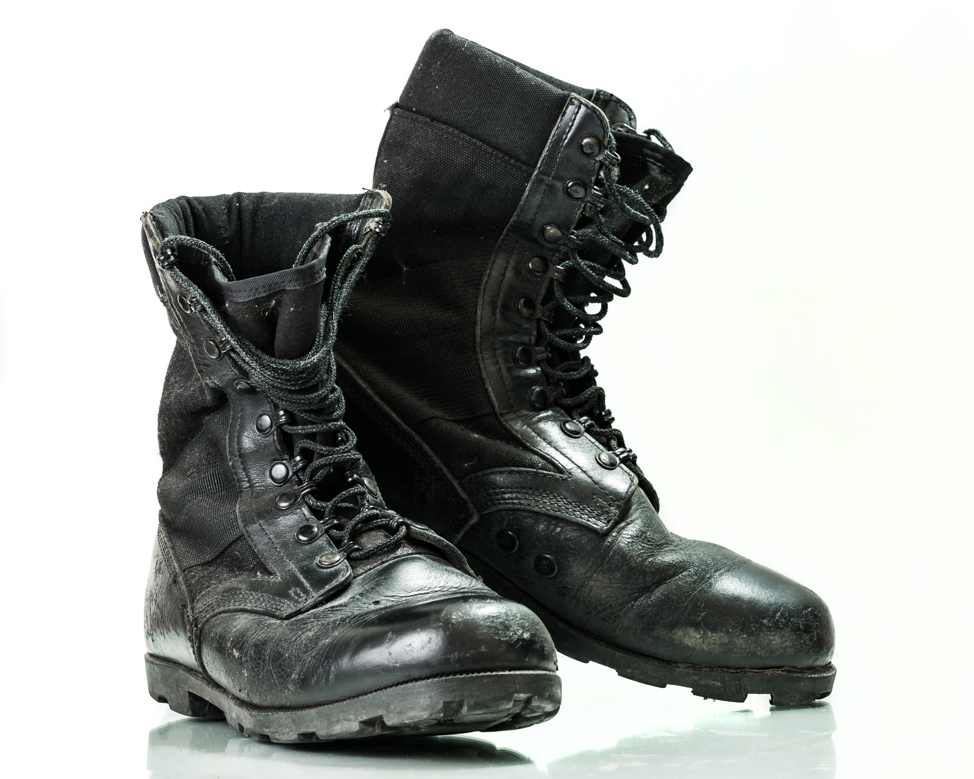 Alternativna zaščitna zaščitna obutev so lahko tudi gumijasti škornji